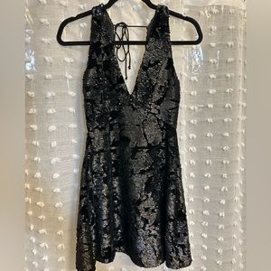 Beautiful Sequin Open Back Gianni Bini Mini Dress Size Small